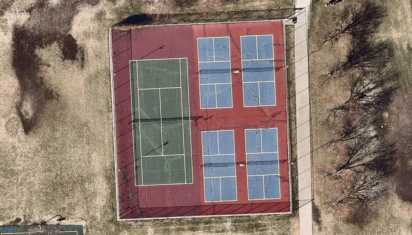 Hyland Hills / Camenisch Park pickleball courts