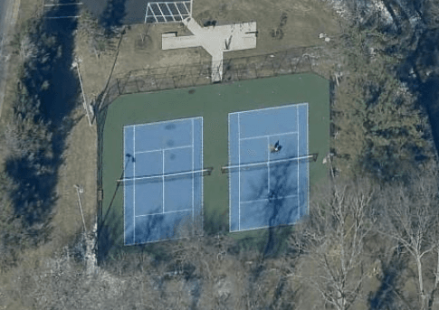 Weaver Park pickleball courts