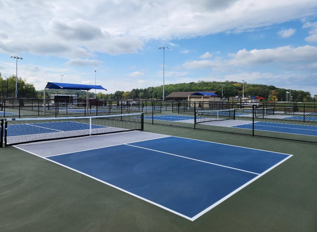 Bakken Park pickleball courts