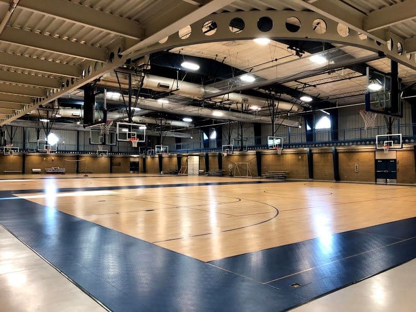 Pontiac Community Recreation Center pickleball courts