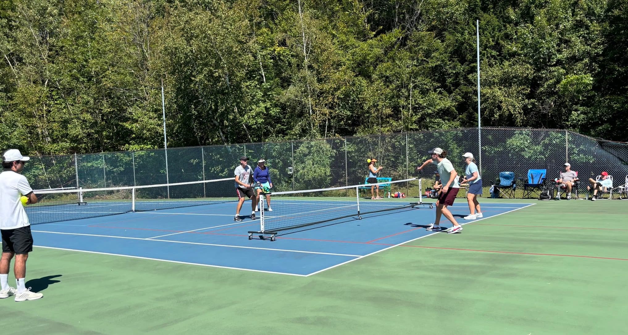 High Ridge Club pickleball courts