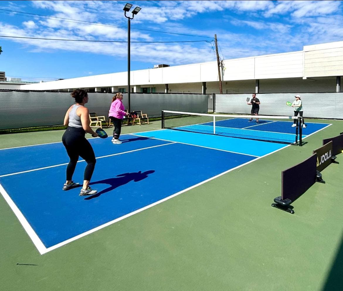 Elmwood Pickleball pickleball courts