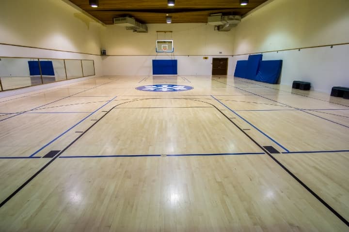 Snowcreek Athletic Club pickleball courts