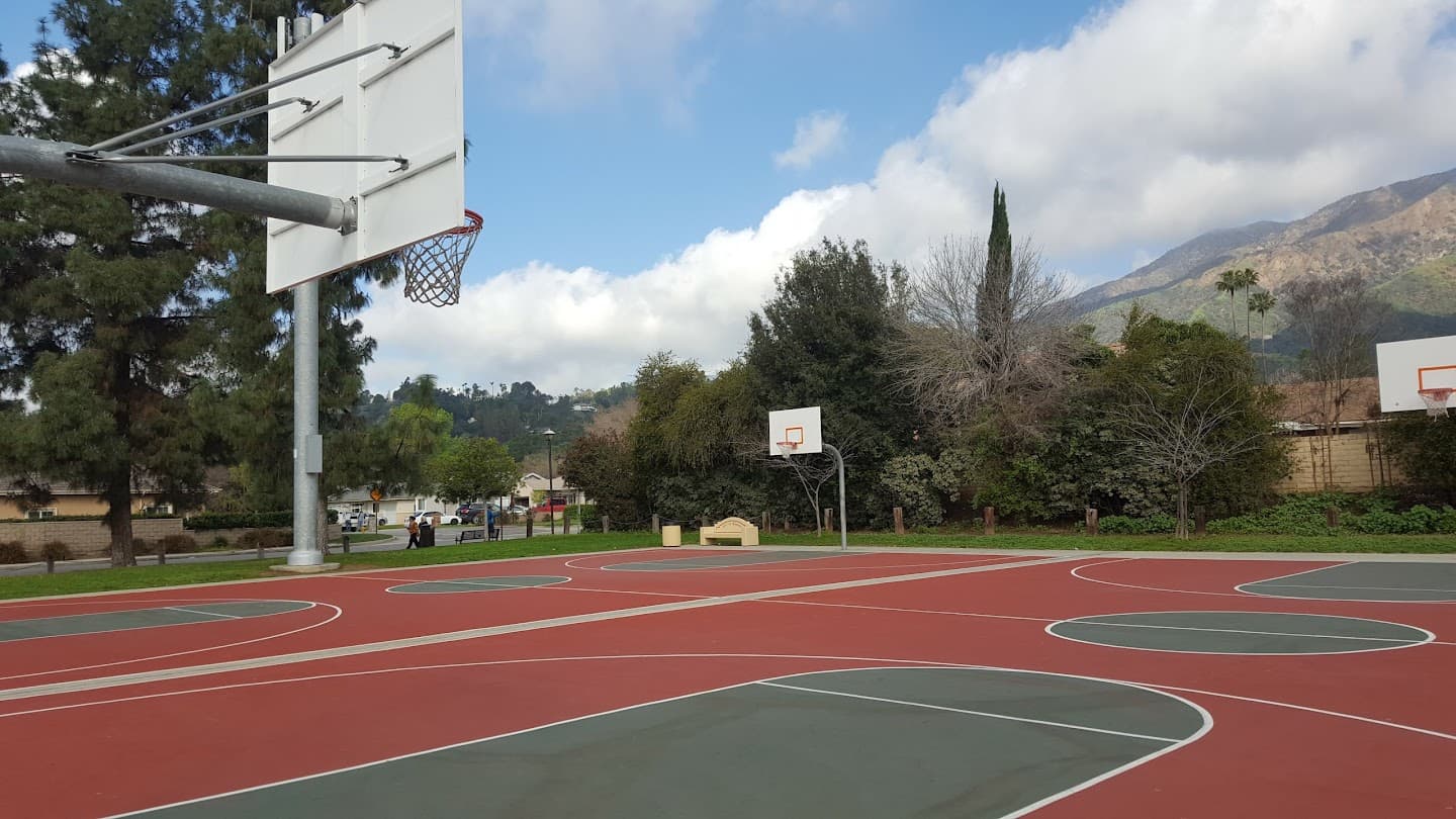 Royal oaks park pickleball courts