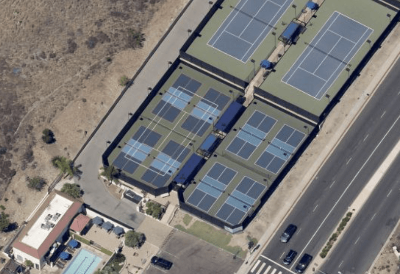 Del Cerro Tennis Club and Pickleball Hub pickleball courts