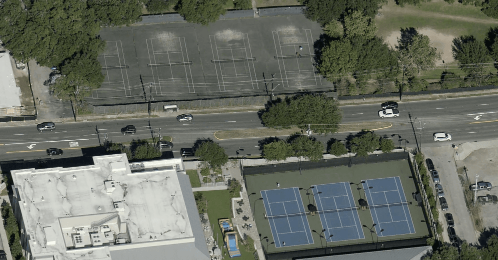 River Oaks Park pickleball courts