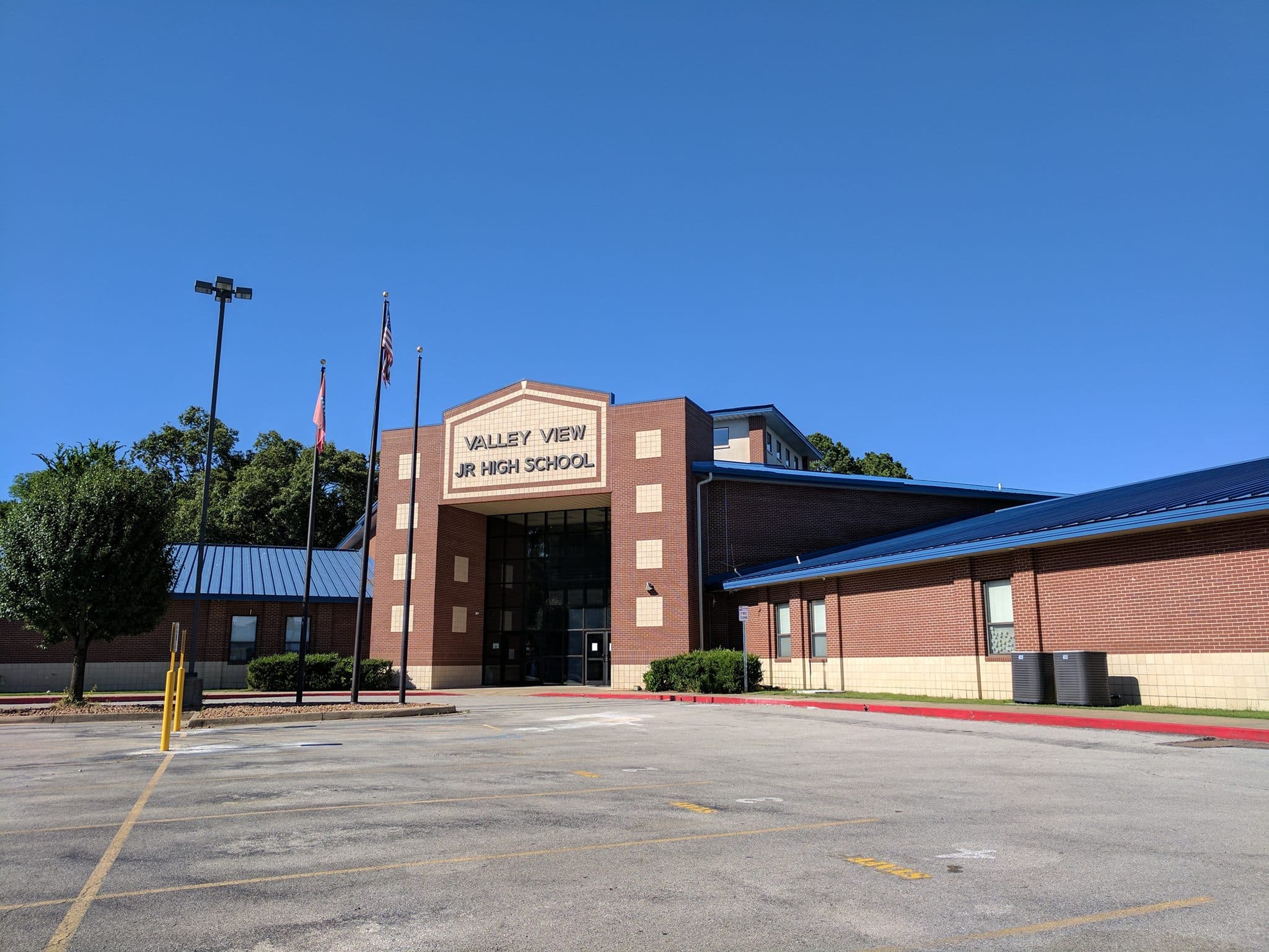 Valley View Junior High pickleball courts