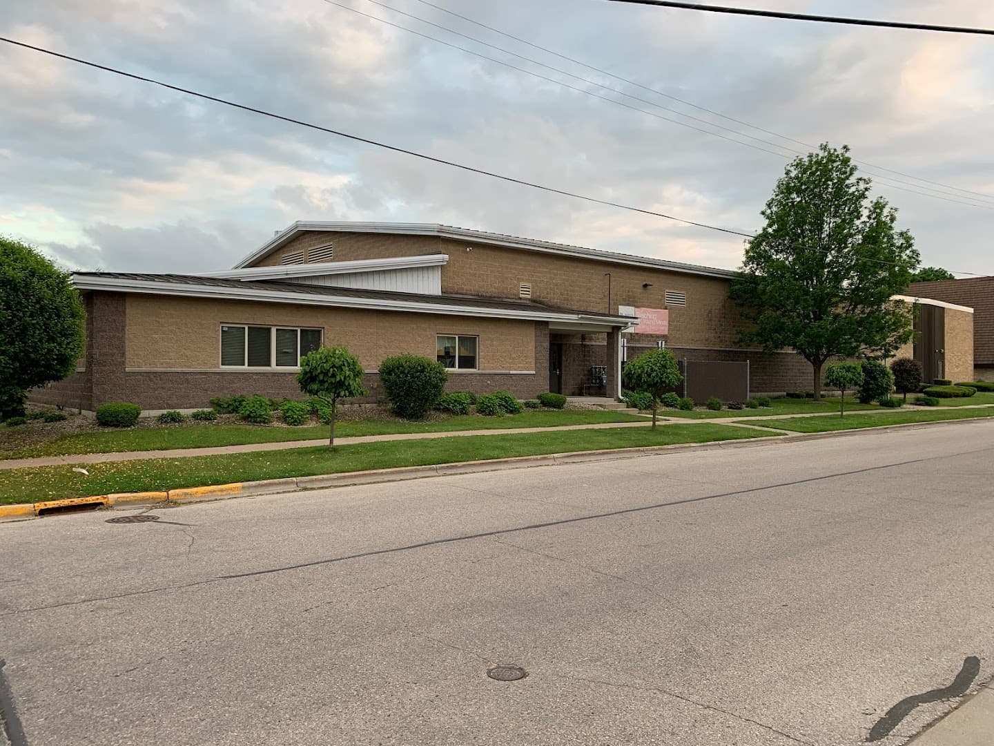 St John's Ev Lutheran School & Church pickleball courts