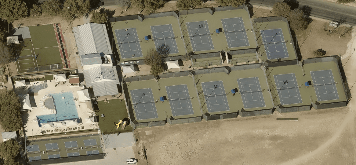 Bentwood Country Club pickleball courts