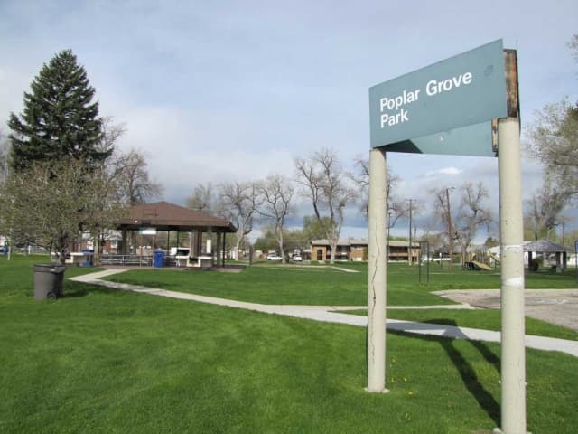 Poplar Grove Park pickleball courts