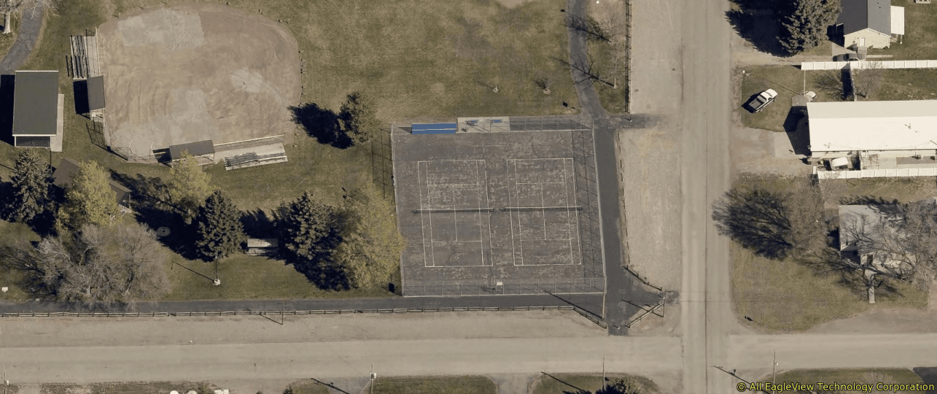 Iona Park pickleball courts
