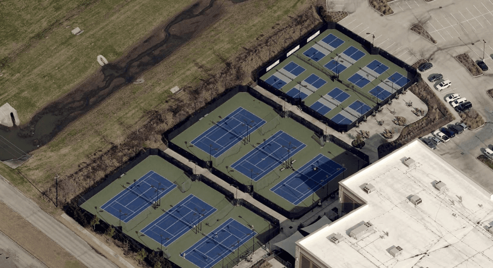 Life Time Baybrook pickleball courts