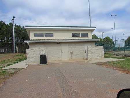 Kiwanis Park pickleball courts
