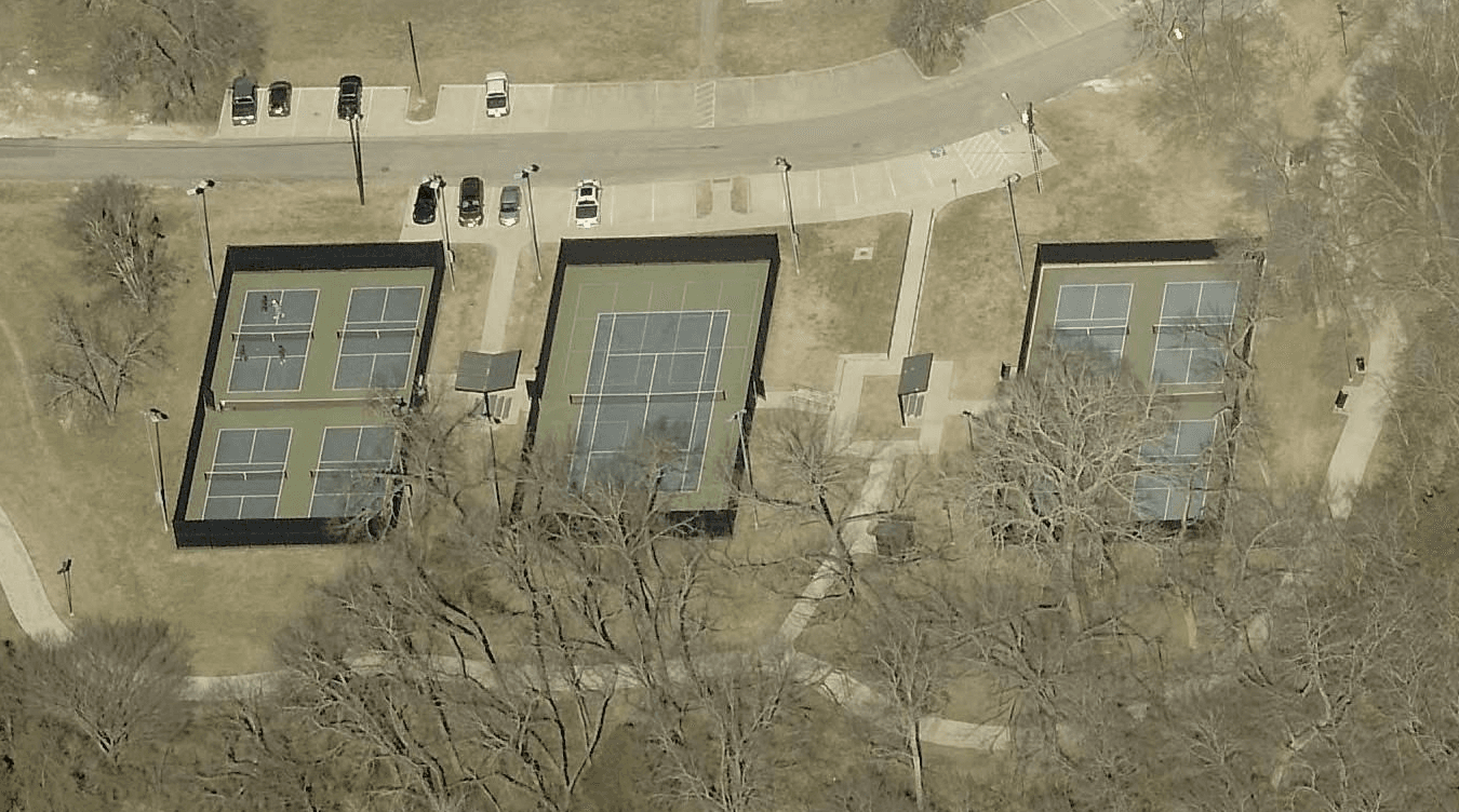 Finch Park pickleball courts
