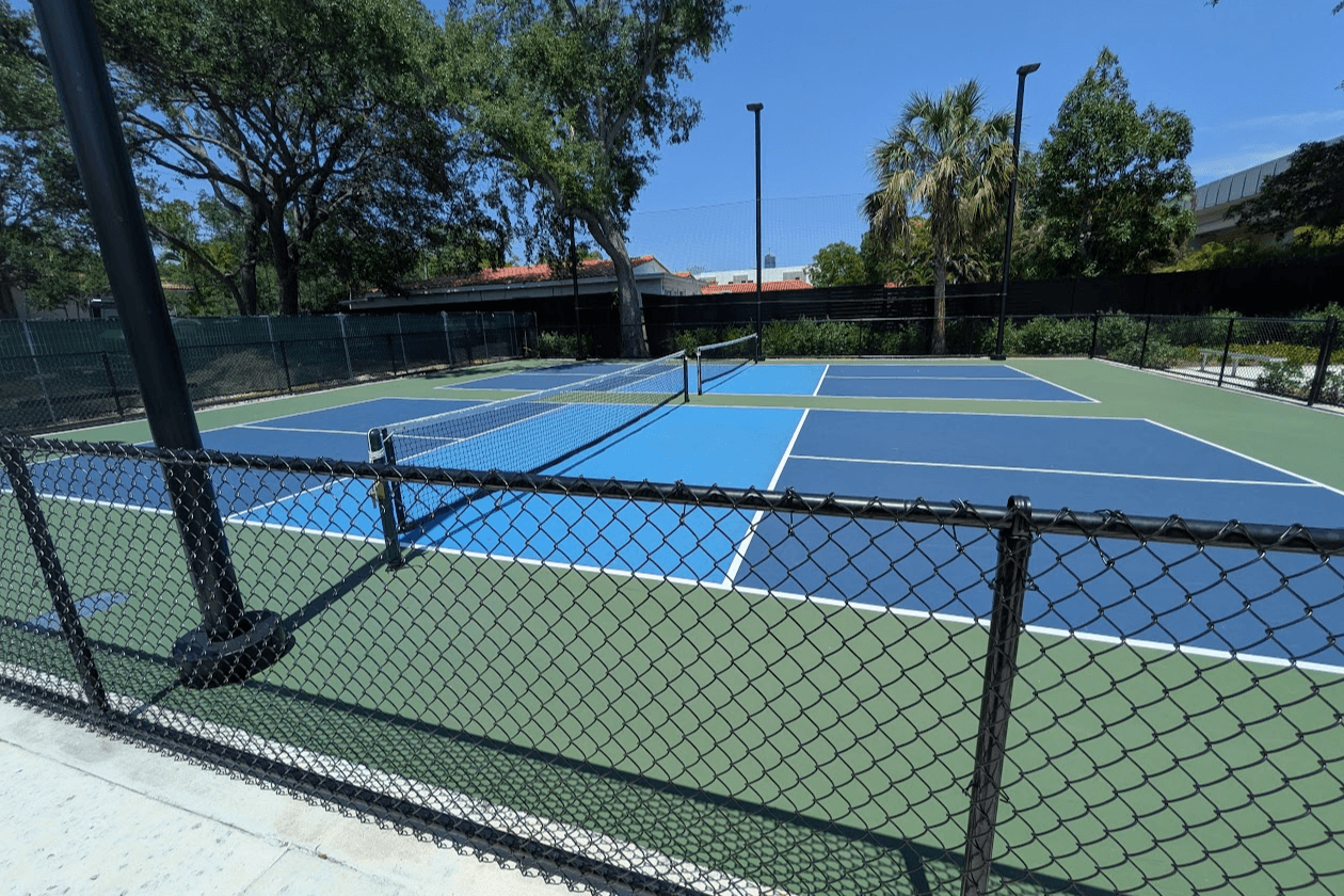 Woodside Park pickleball courts