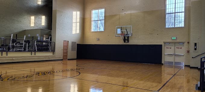 McAllister Recreation Center pickleball courts