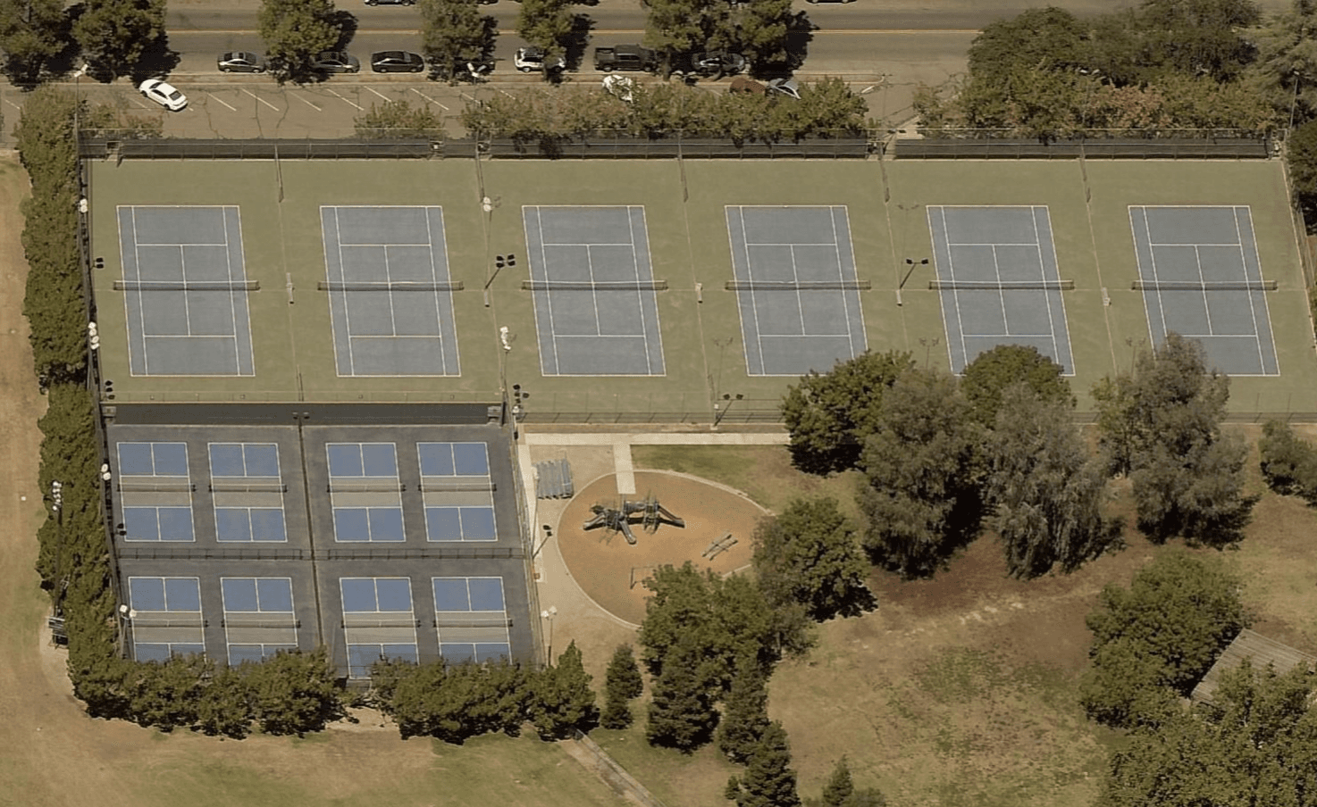 Plaza Park pickleball courts