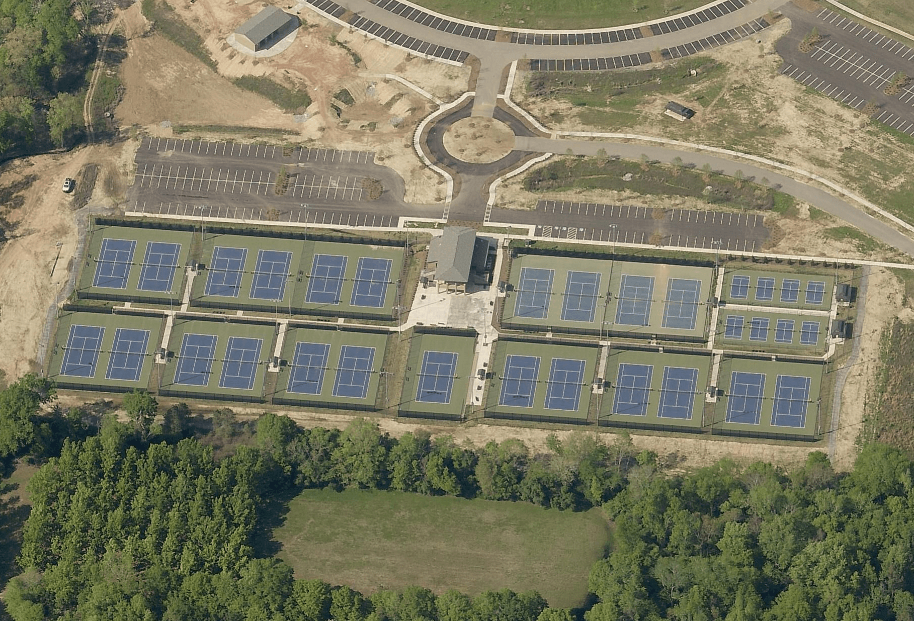Randy Stephens Tennis Center pickleball courts