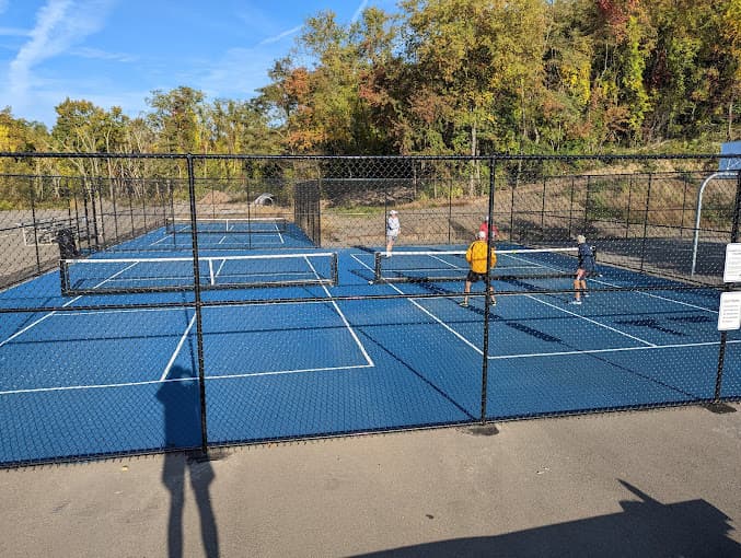 Burkett Park pickleball courts