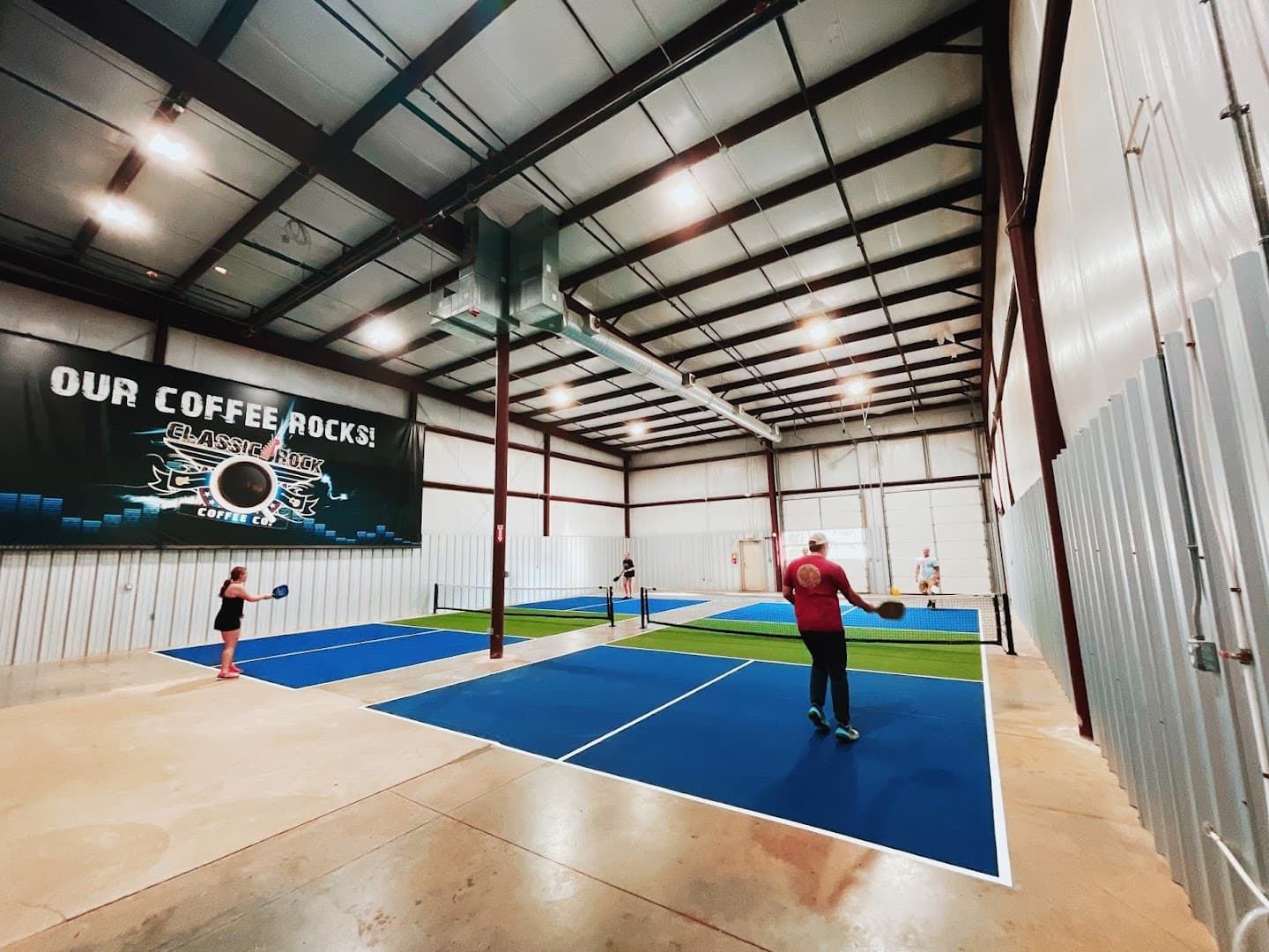 Classic's Yard pickleball courts