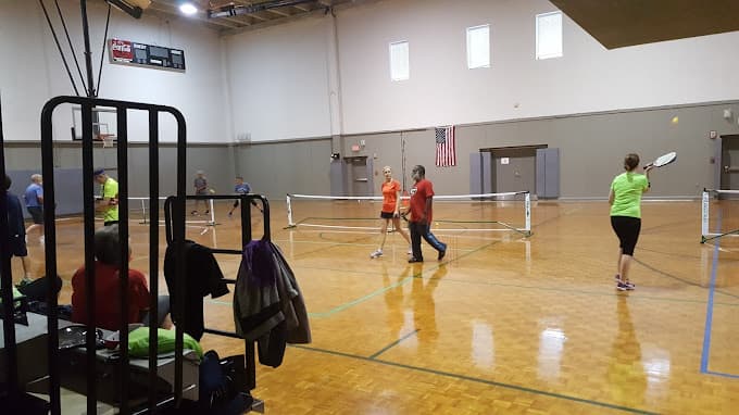 Thomas Lay Community Center pickleball courts