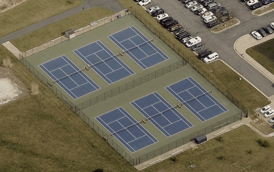 Woodgrove High School pickleball courts