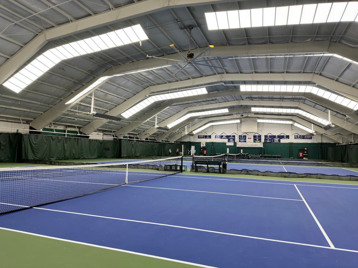 Lake Oswego Indoor Tennis Center pickleball courts