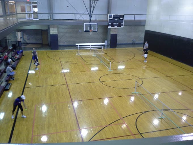 Republic Parks & Recreation pickleball courts