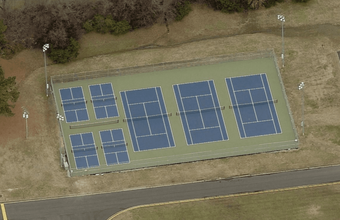 O. T. Bonner Middle School pickleball courts