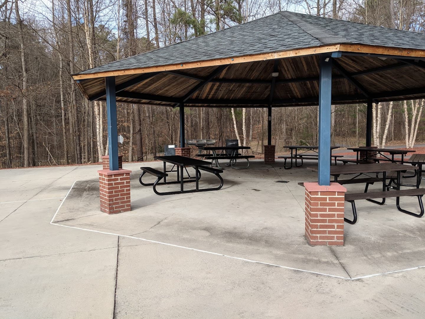 East Roswell Recreation Center pickleball courts
