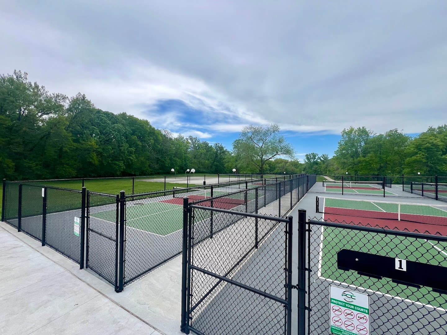 William Minor Park pickleball courts