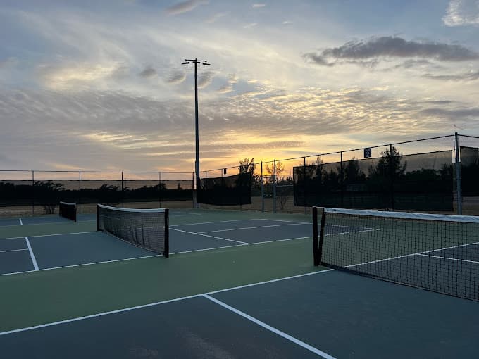Wa-Ke Hatchee Outdoor Courts pickleball courts