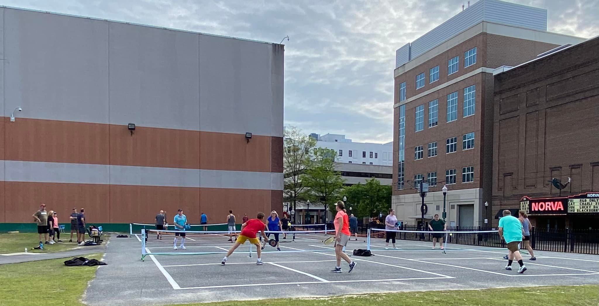 MacArthur Center pickleball courts