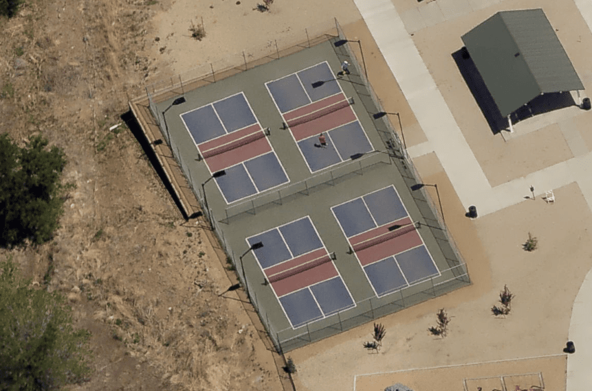 Santa Fe Station Park pickleball courts