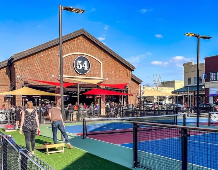 Independence Plaza Park pickleball courts