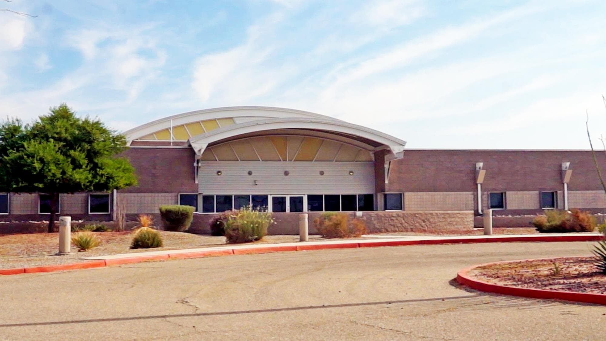 Yuma Readiness & Community Center pickleball courts