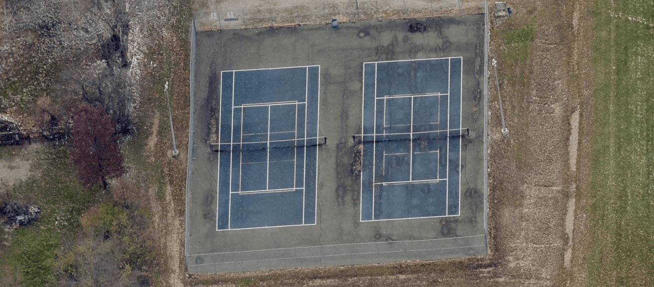 Ossian Tennis Courts pickleball courts