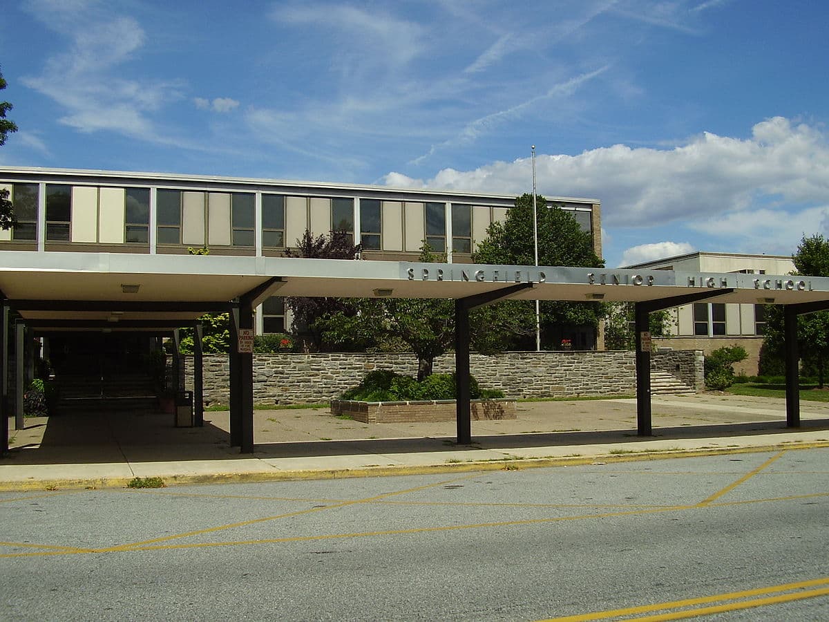 Springfield High School pickleball courts