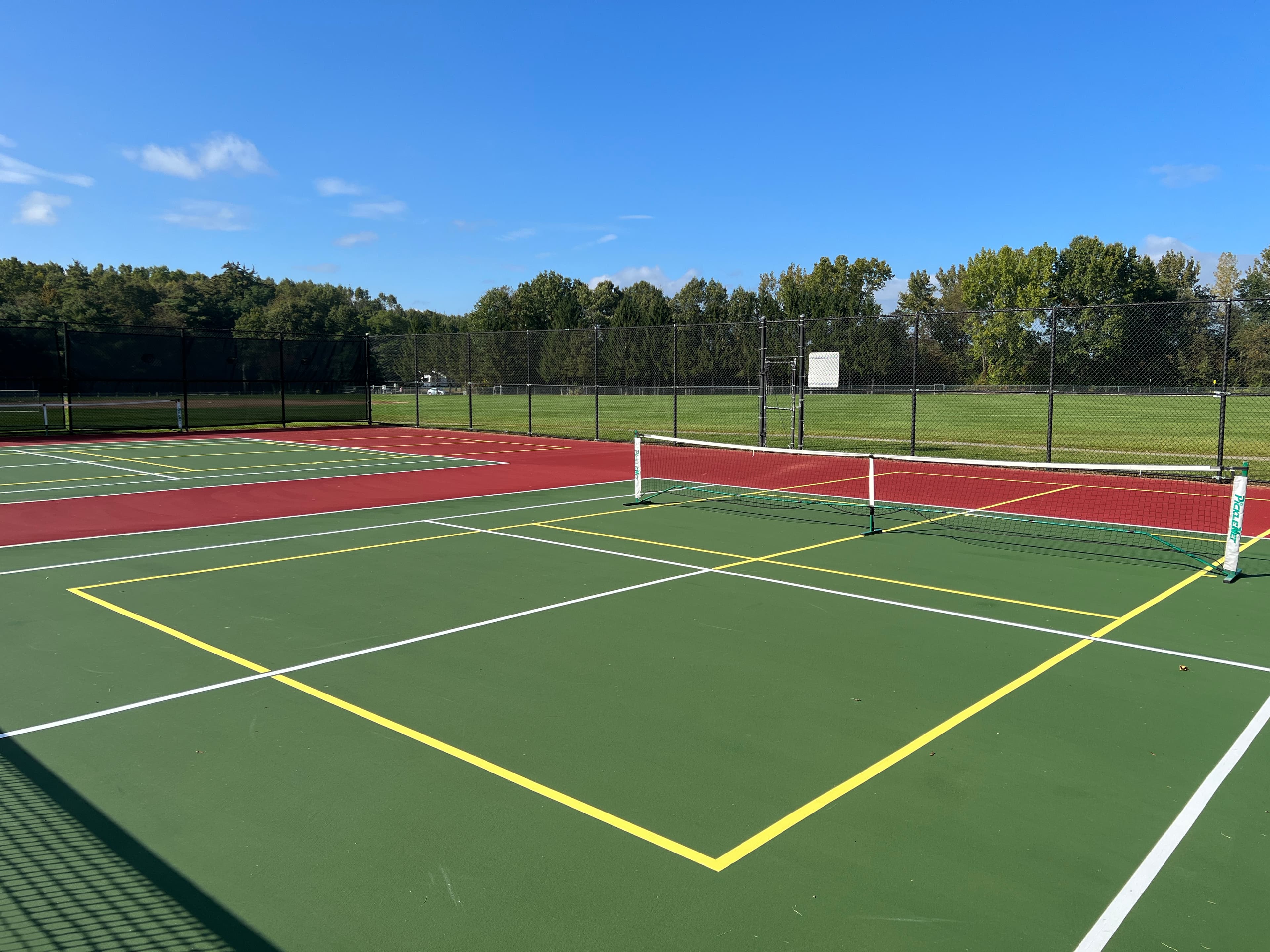 Gavin Park Town of Wilton pickleball courts