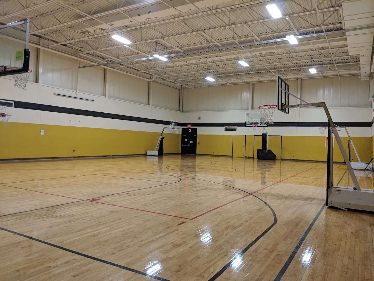 Griffith Family YMCA pickleball courts