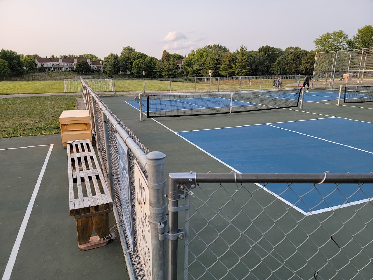 EP Franlo Park pickleball courts