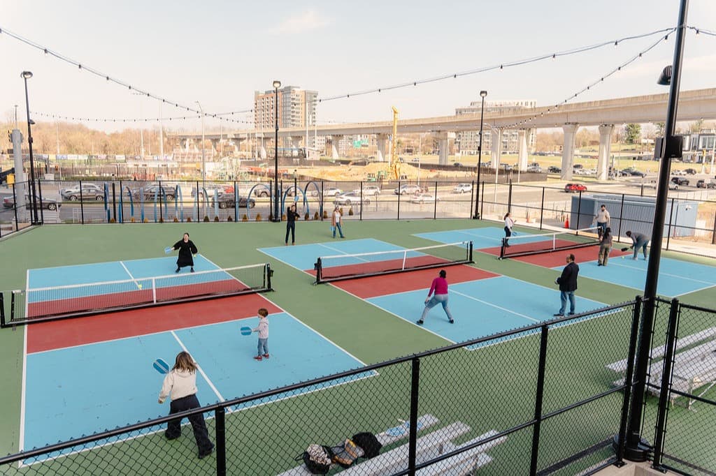 Pickleball at Metro Park pickleball courts
