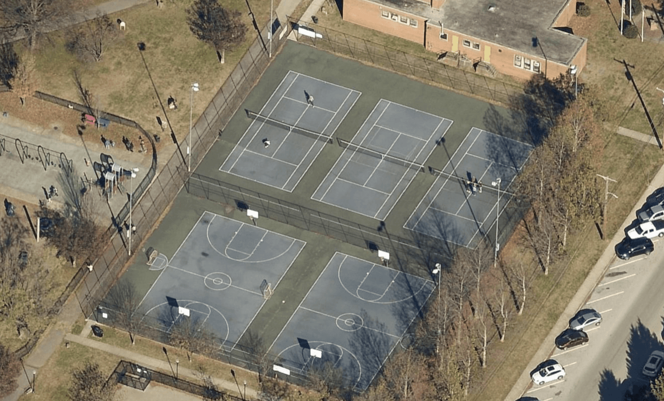 Latrobe Park pickleball courts