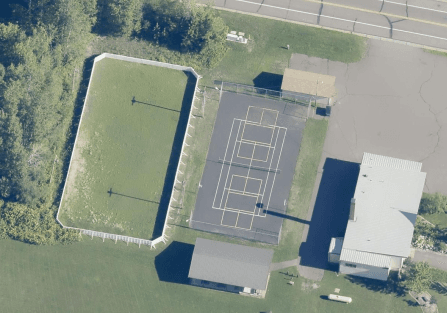 Fredenburg pickleball courts