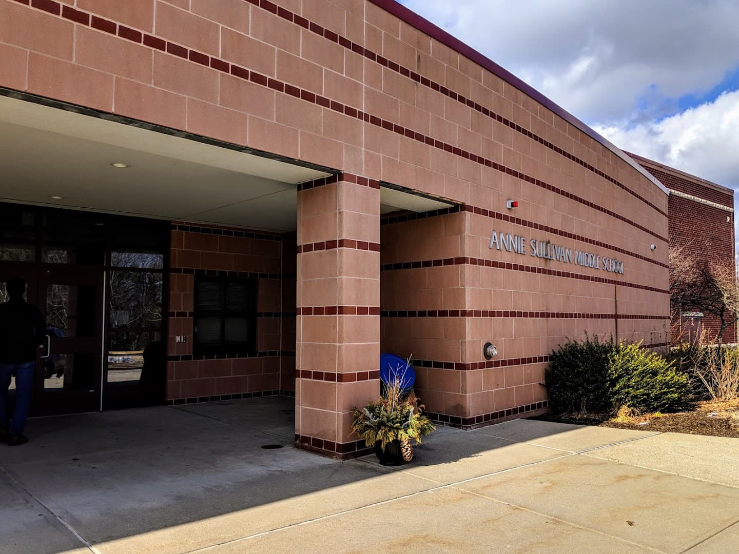 Annie Sullivan Middle School pickleball courts