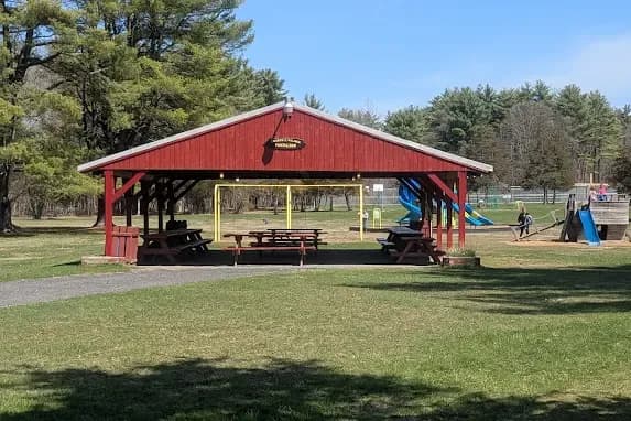 Juralumon Park pickleball courts