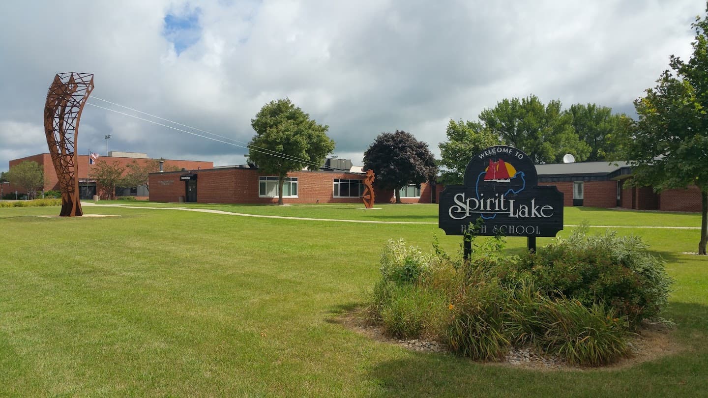 High School Spirit Lake - Southeast corner pickleball courts