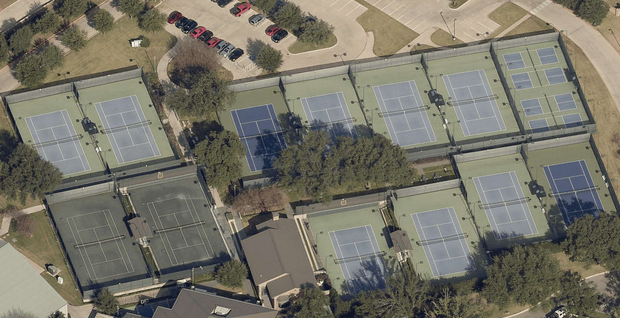 Brook Hollow Golf Club pickleball courts