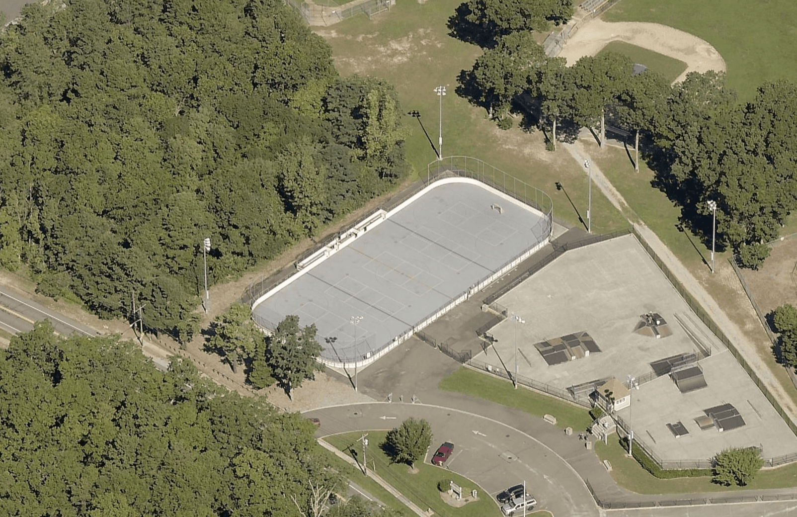 Stotzky Memorial Park pickleball courts