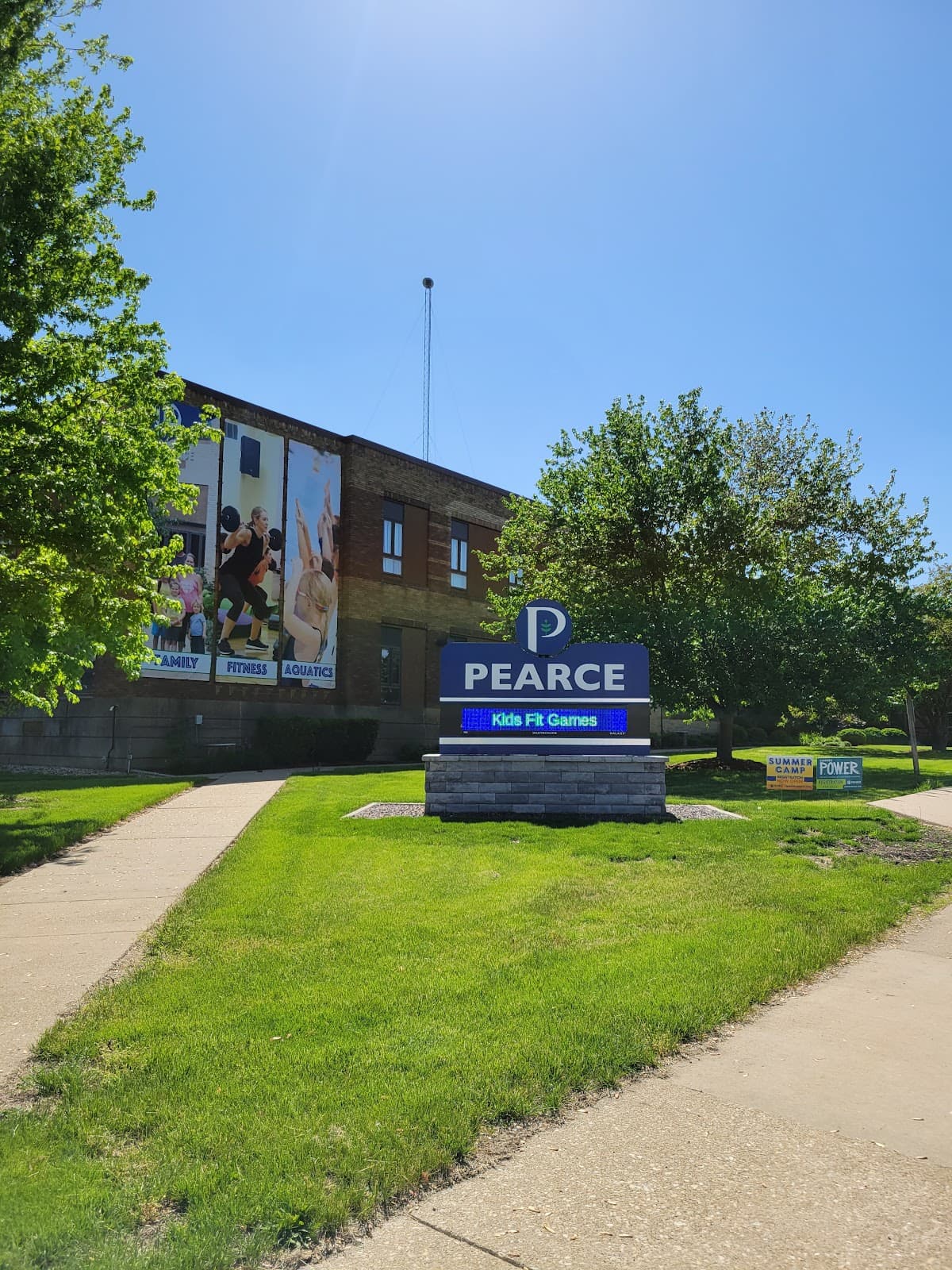 Pearce Community Center pickleball courts